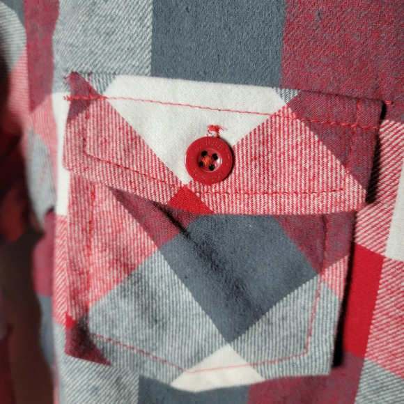 Barrett-Jackson Plaid Flannel Shirt | Vintage-Inspired Style | Size Medium | NWT - Picture 4 of 10